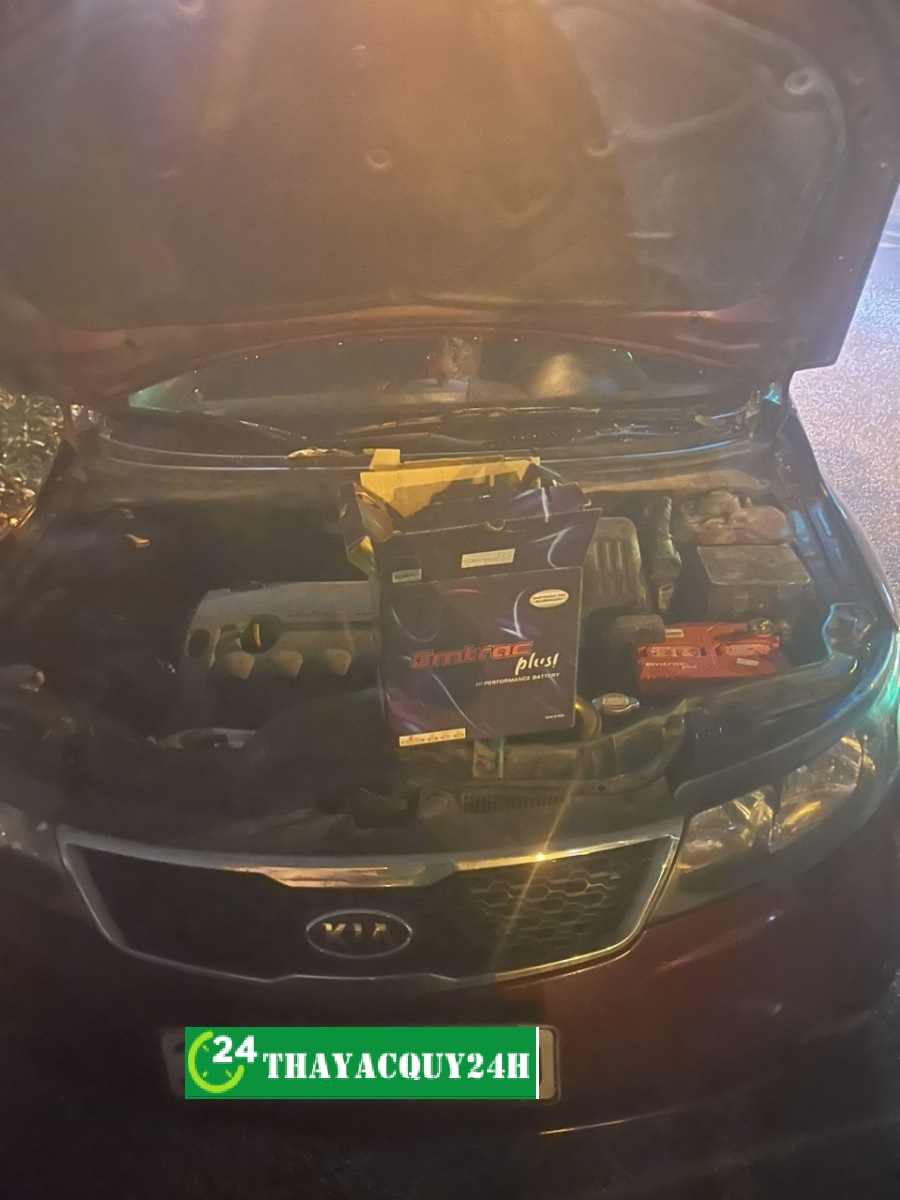 Cứu hộ, thay ắc quy xe Kia Soul lưu động tại Bắc Ninh