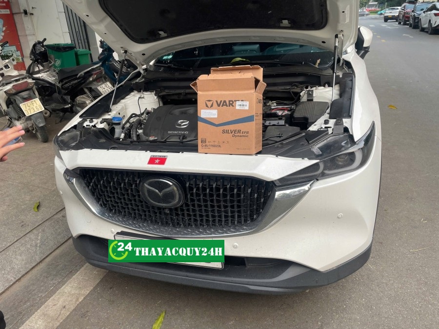 Cứu hộ, thay ắc quy xe Mazda CX7 lưu động tại Bắc Ninh