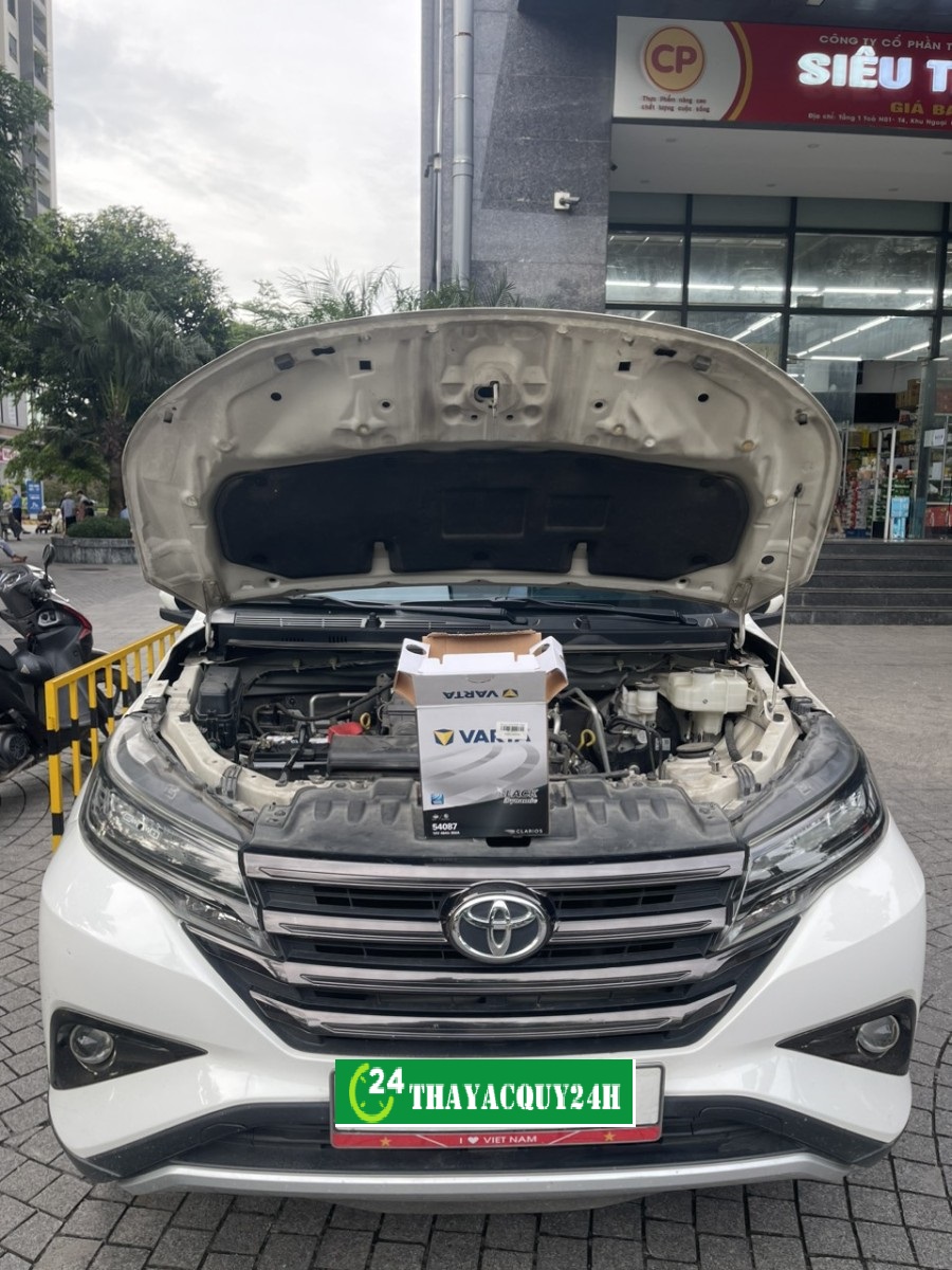 Cứu hộ ắc quy xe Toyota Rush nhanh chóng tại Bắc Ninh