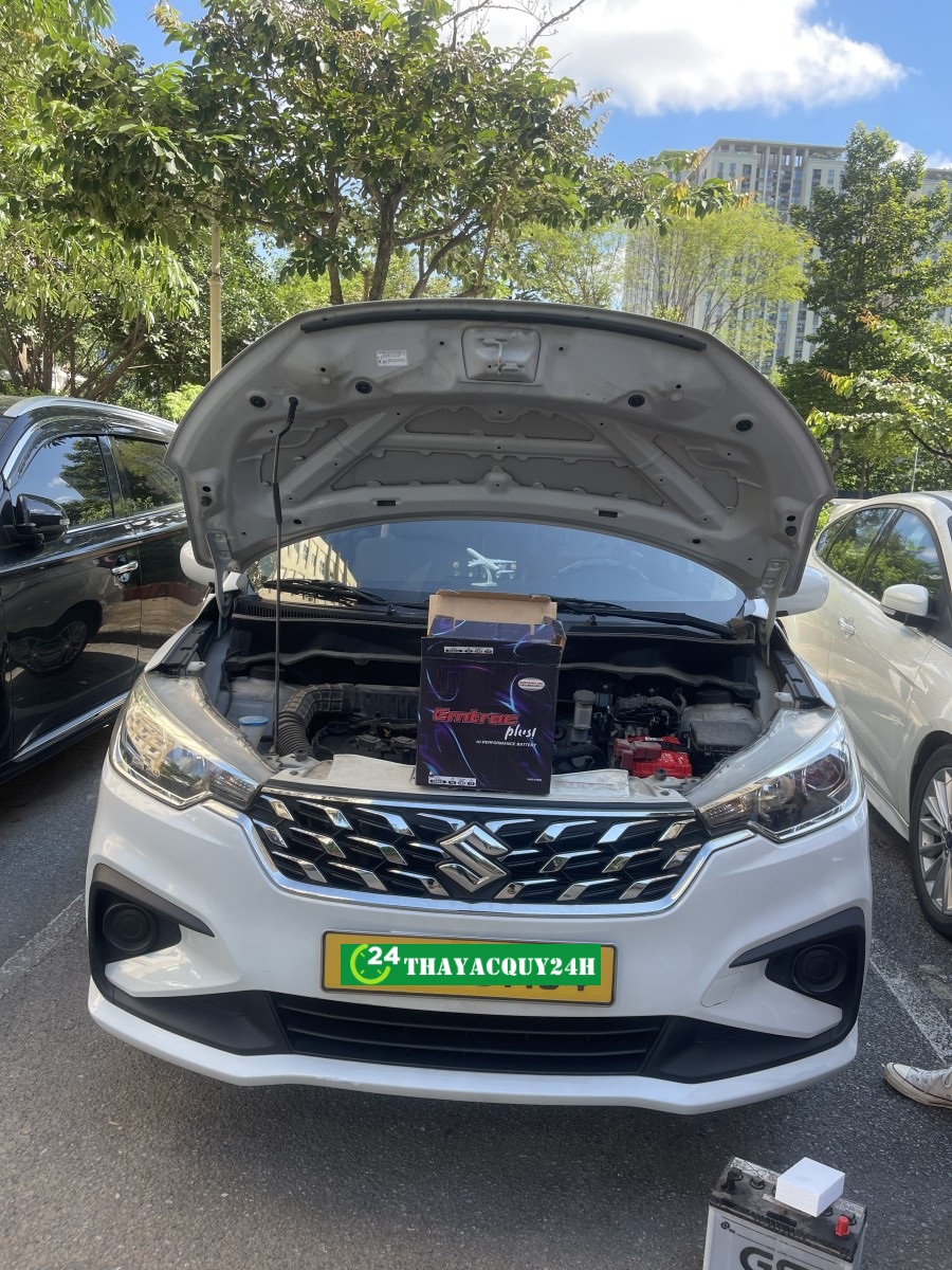 Thay Ắc Quy Xe Suzuki Ertiga giá tốt, chính hãng
