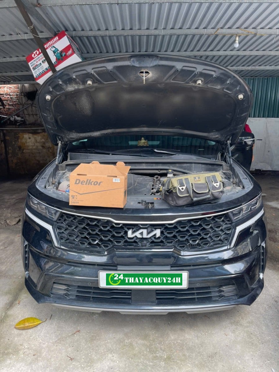 Thay Ắc Quy Xe Kia Sorento nhanh, tận tình