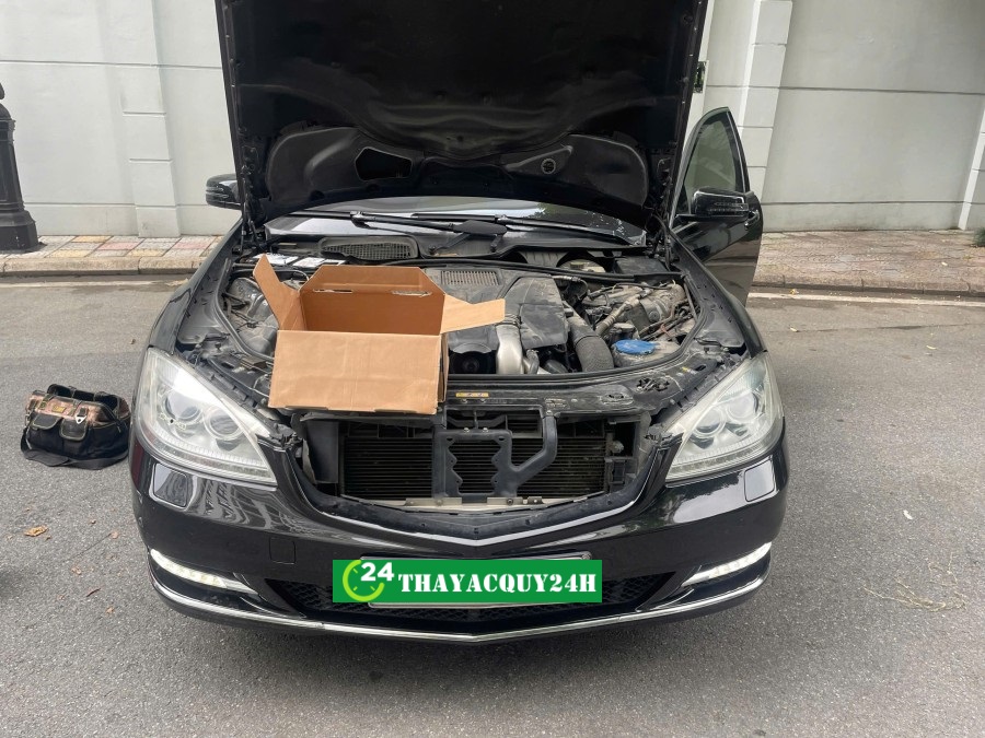 Cứu Hộ Ắc Quy Ô Tô Mercedes S400 ở Bắc Ninh 24/7